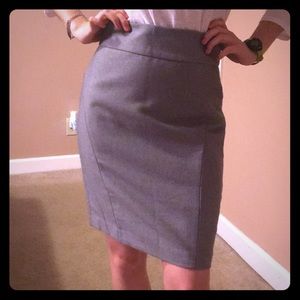 Banana Republic grey miniskirt